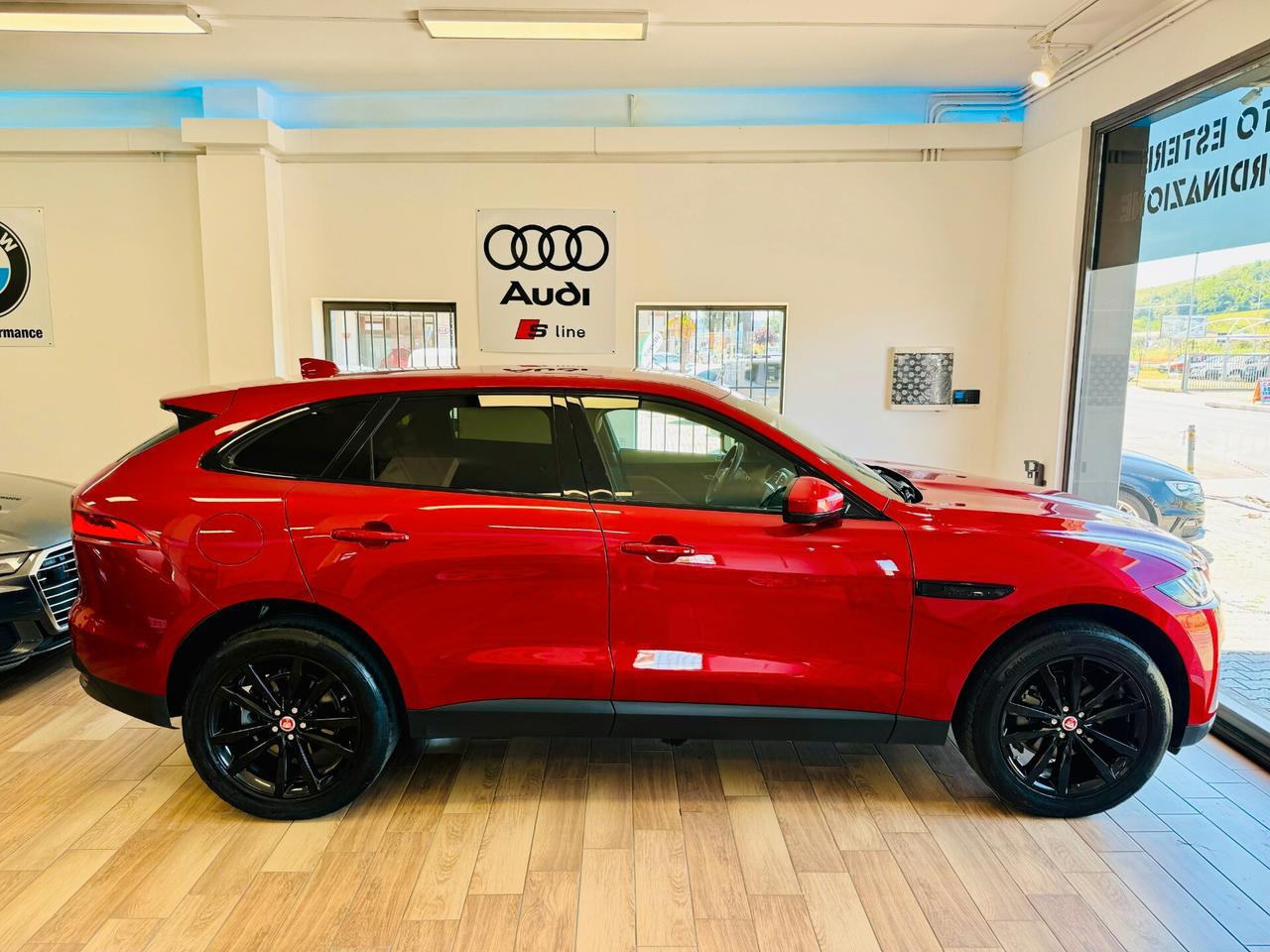 Jaguar F-Pace 2.0 D 180 CV AWD aut. Prestige