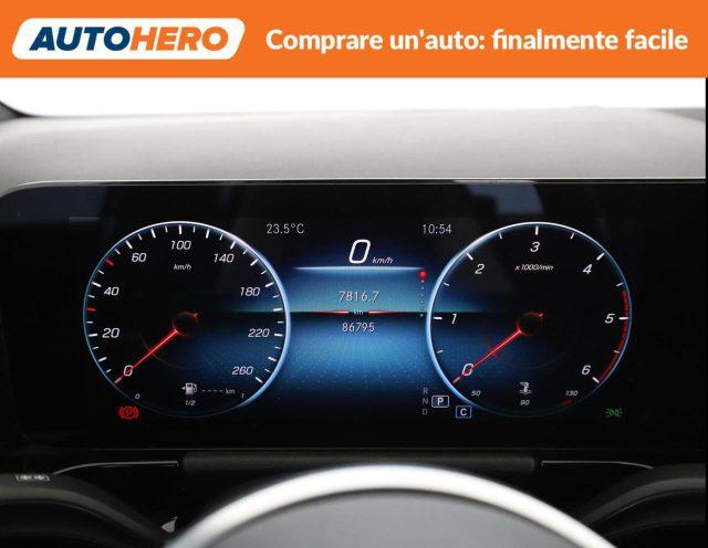 MERCEDES-BENZ GLA 200 d Automatic Premium