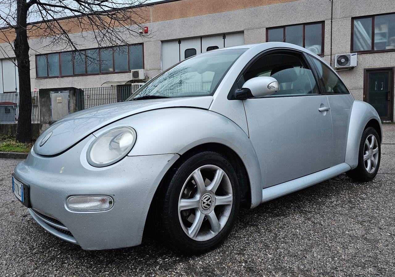 Volkswagen New Beetle 1.9 TDI 101CV