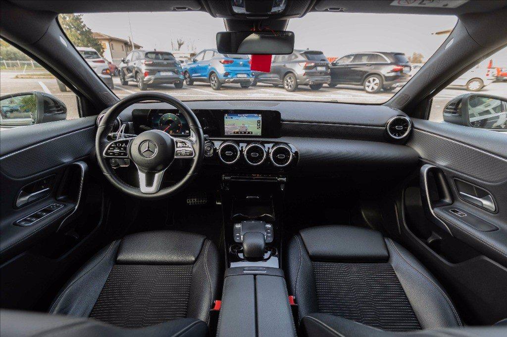 MERCEDES A 180 d Sport auto del 2020