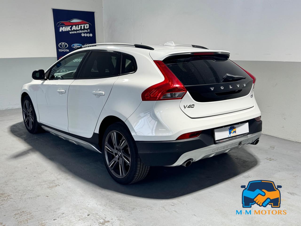 Volvo V40 Cross Country 2.0 d3 Summum s/b-xeno geartronic