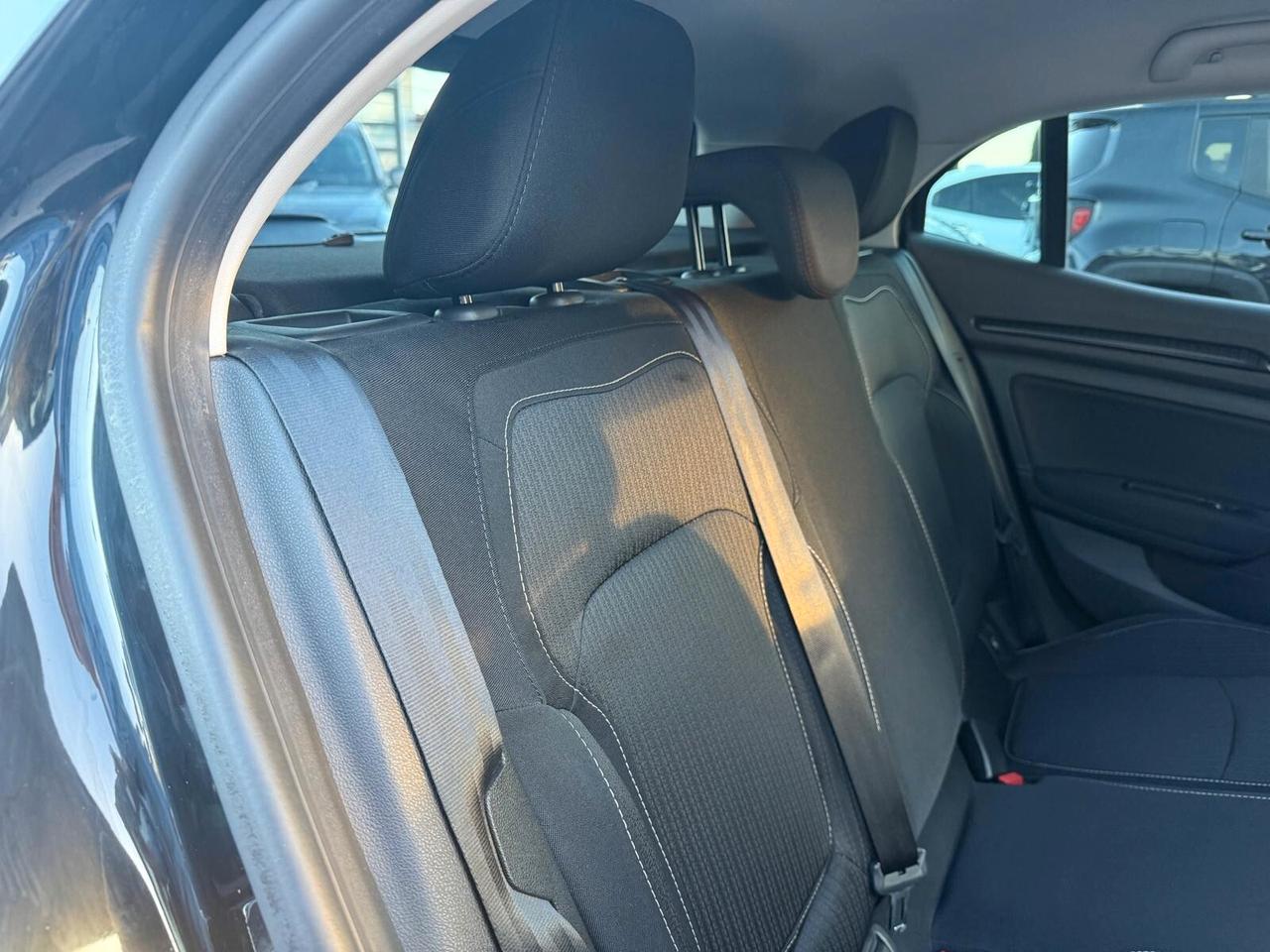 Renault Megane Mégane dCi 8V 110 CV EDC Energy Intens