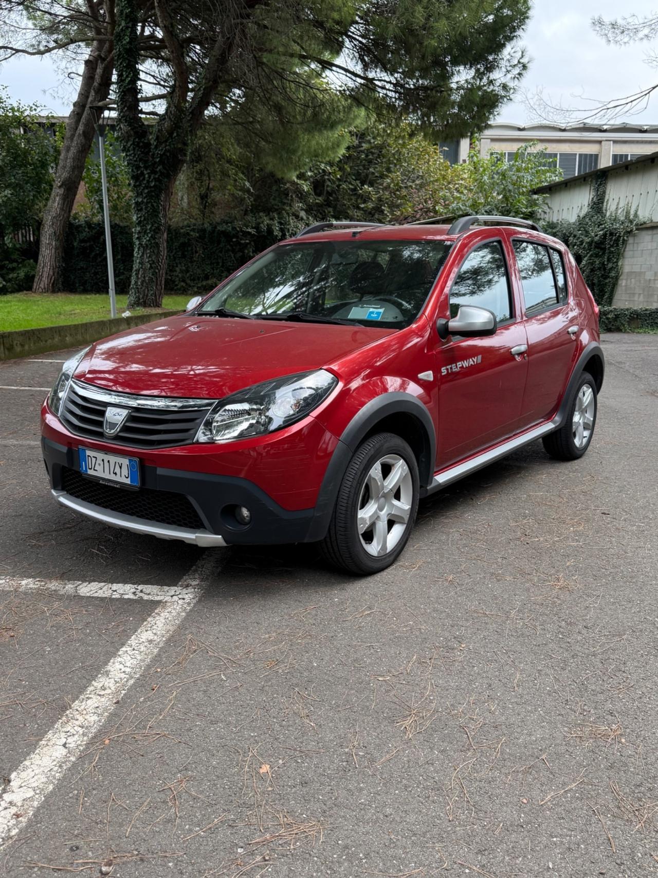 Dacia Sandero Stepway 1.6 8V 90CV