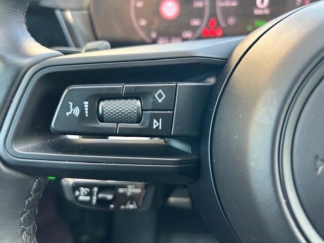 Porsche Cayenne Coupé 3.0 V6 E-Hybrid SUBENTRO LEASING