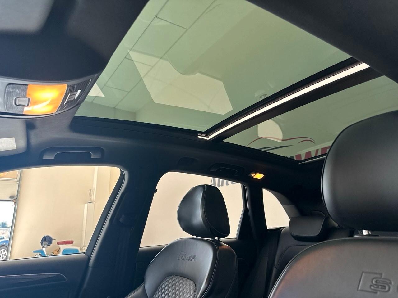Audi SQ5 QUATTRO