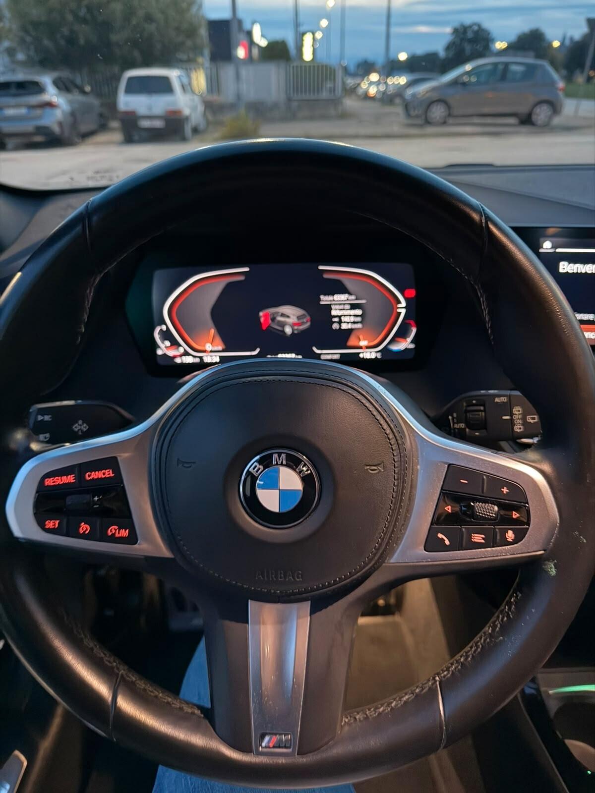 Bmw 118 118i 5p. Business Advantage