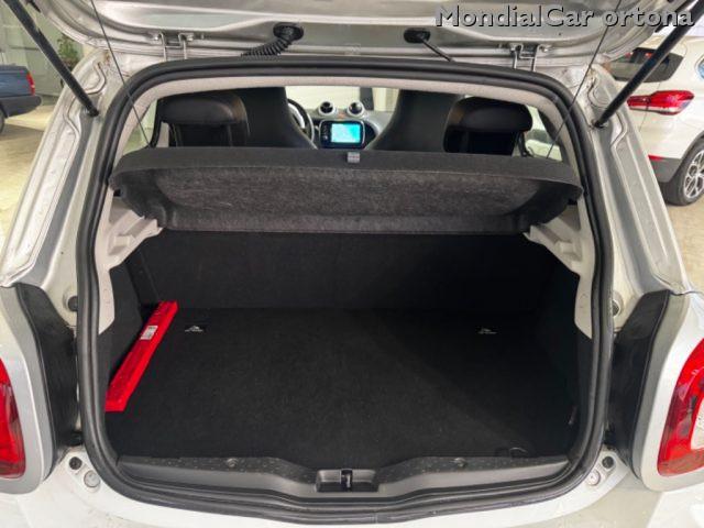 SMART ForFour 70 1.0 twinamic Youngster