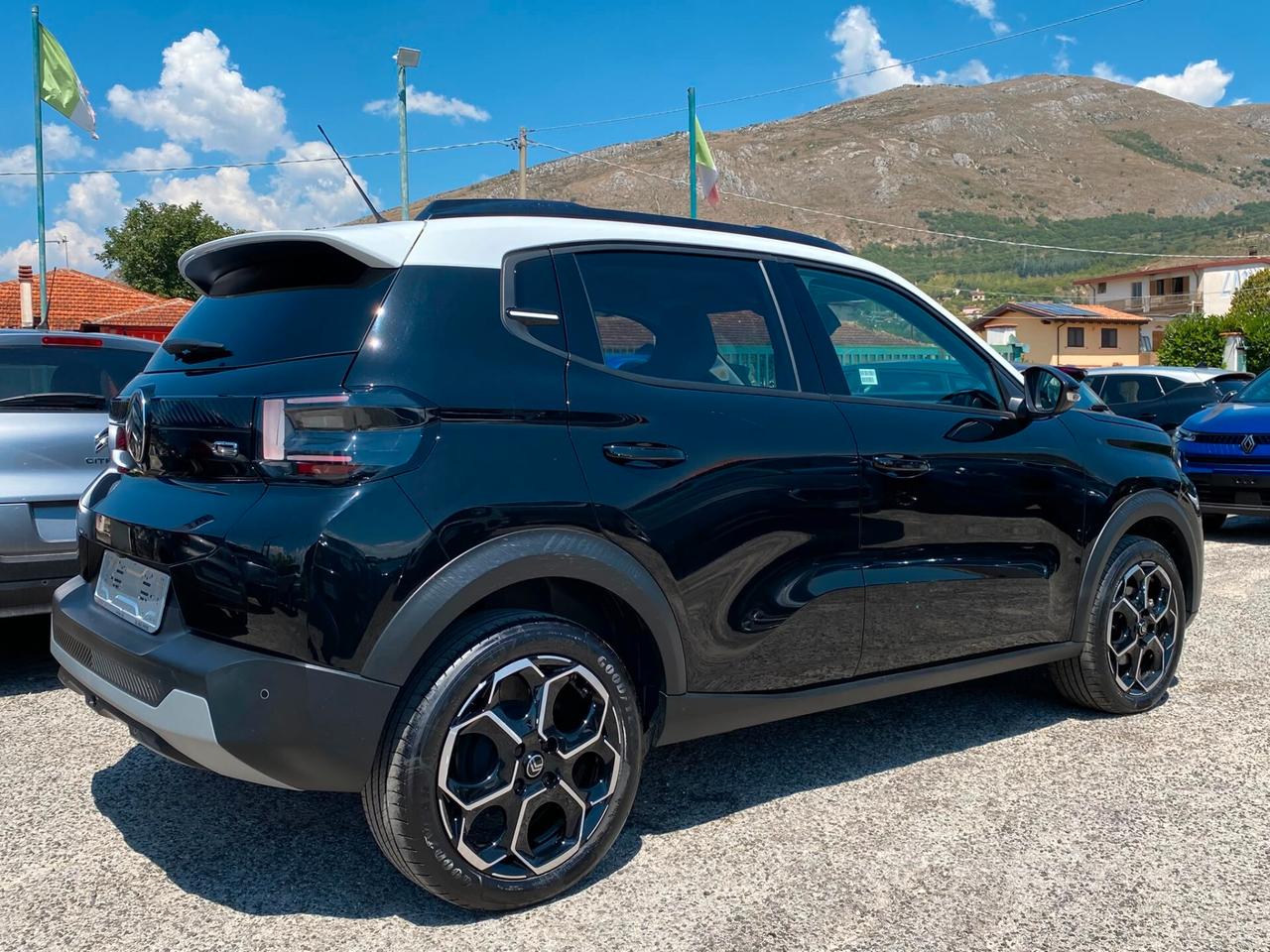 Citroen C3 1.2 Turbo 100 S&S Modello Max BiColor 2025