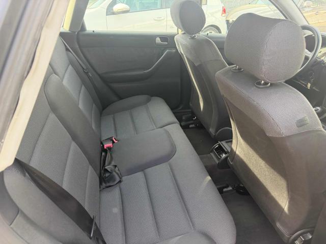 AUDI A3 BENZINA/GPL 1.6 cat 5p. Ambiente Bellissima