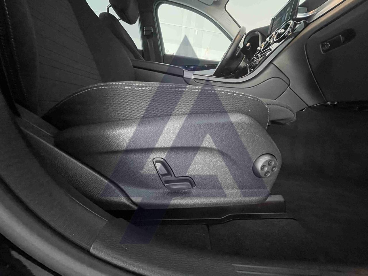 Mercedes-benz GLC 300 de 4Matic Plug-in hybrid Business