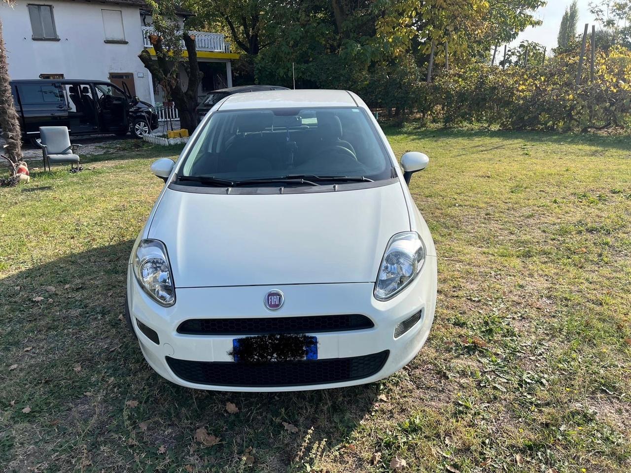 Fiat Punto 1.3 MJT II 75 CV 5 porte Virgin Radio