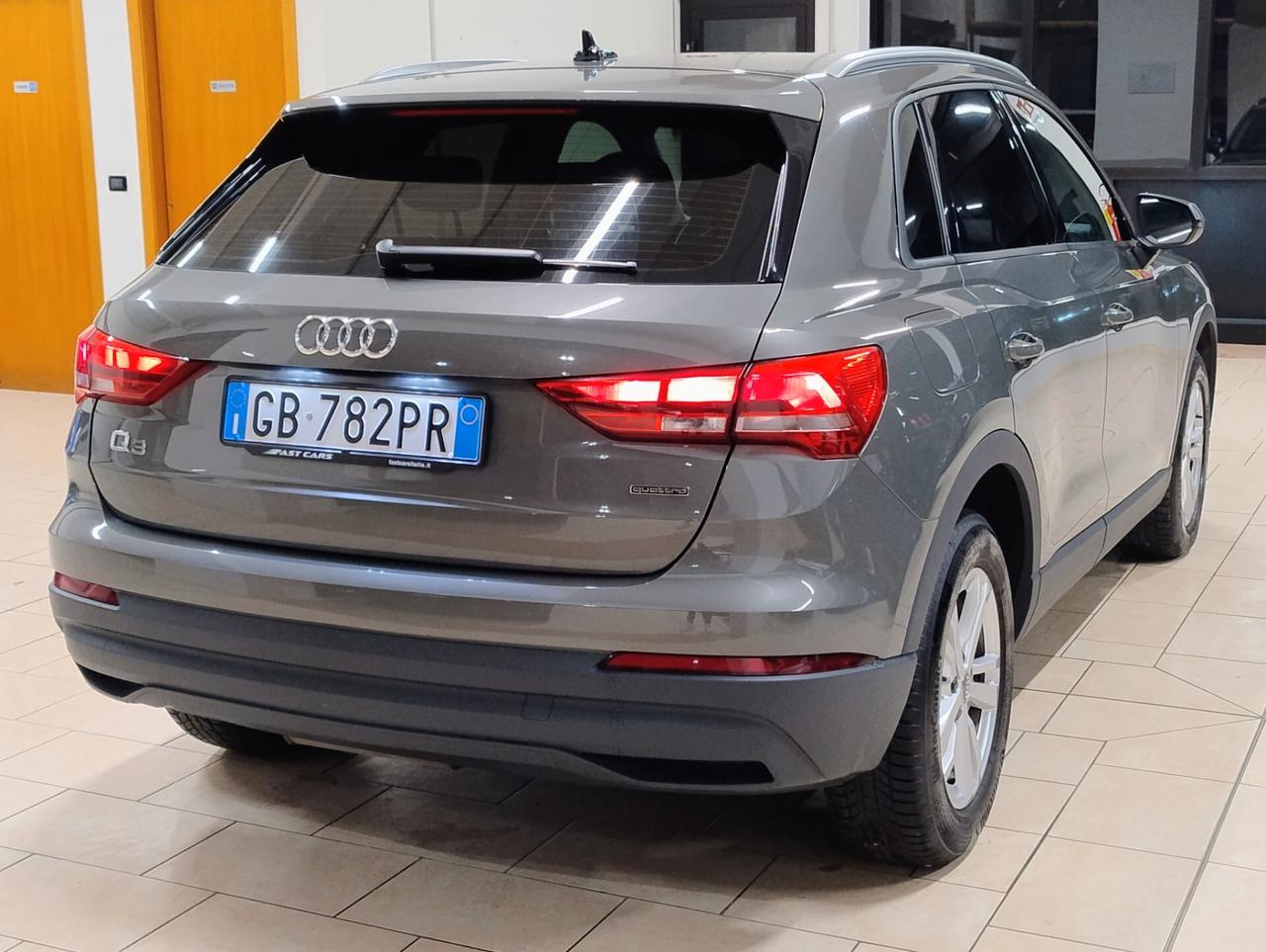 AUDI Q3 35 TDI quattro S tronic Business - 2020