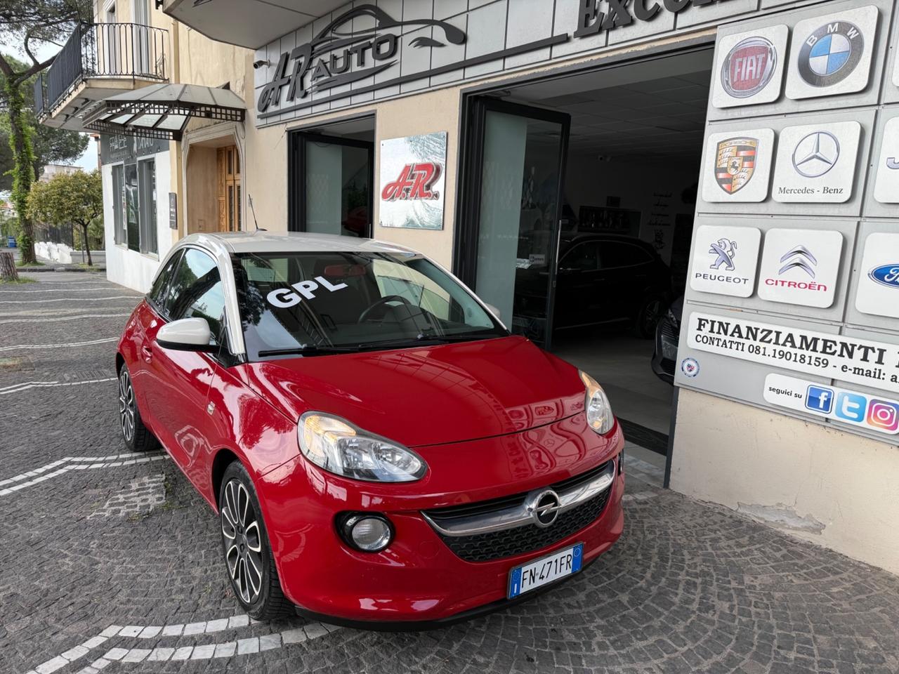 Opel Adam 1.4 87 CV GPL Tech Slam