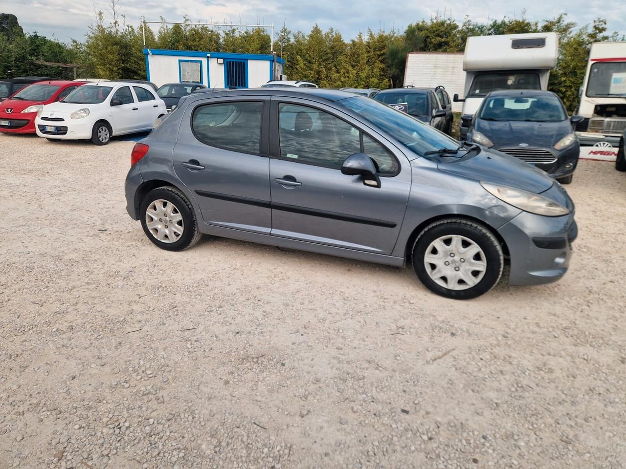 Peugeot 207 1.4 8V 75CV 5p. X Line ECO GPL