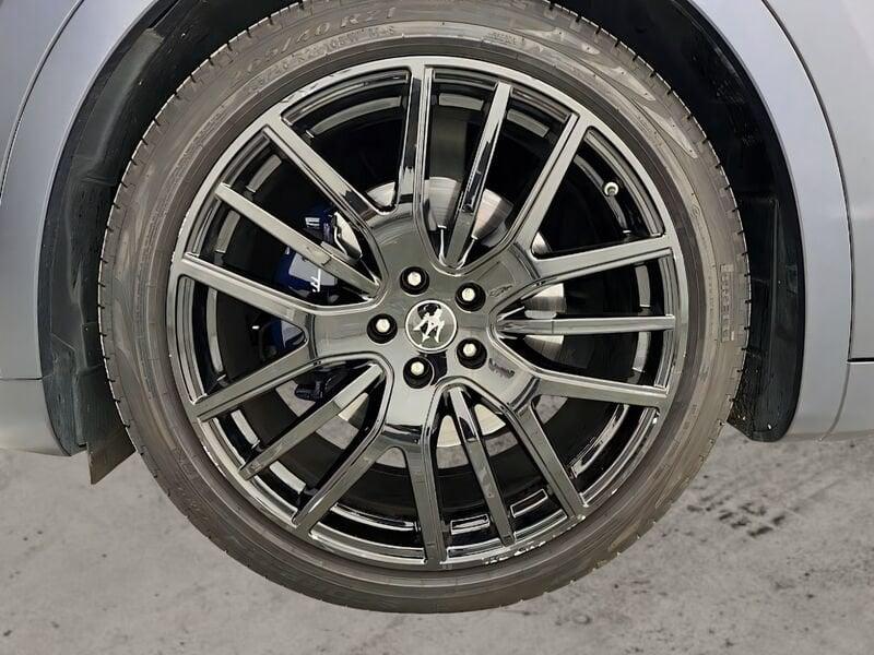 Maserati Levante 3.0 V6 430cv Modena Q4 auto