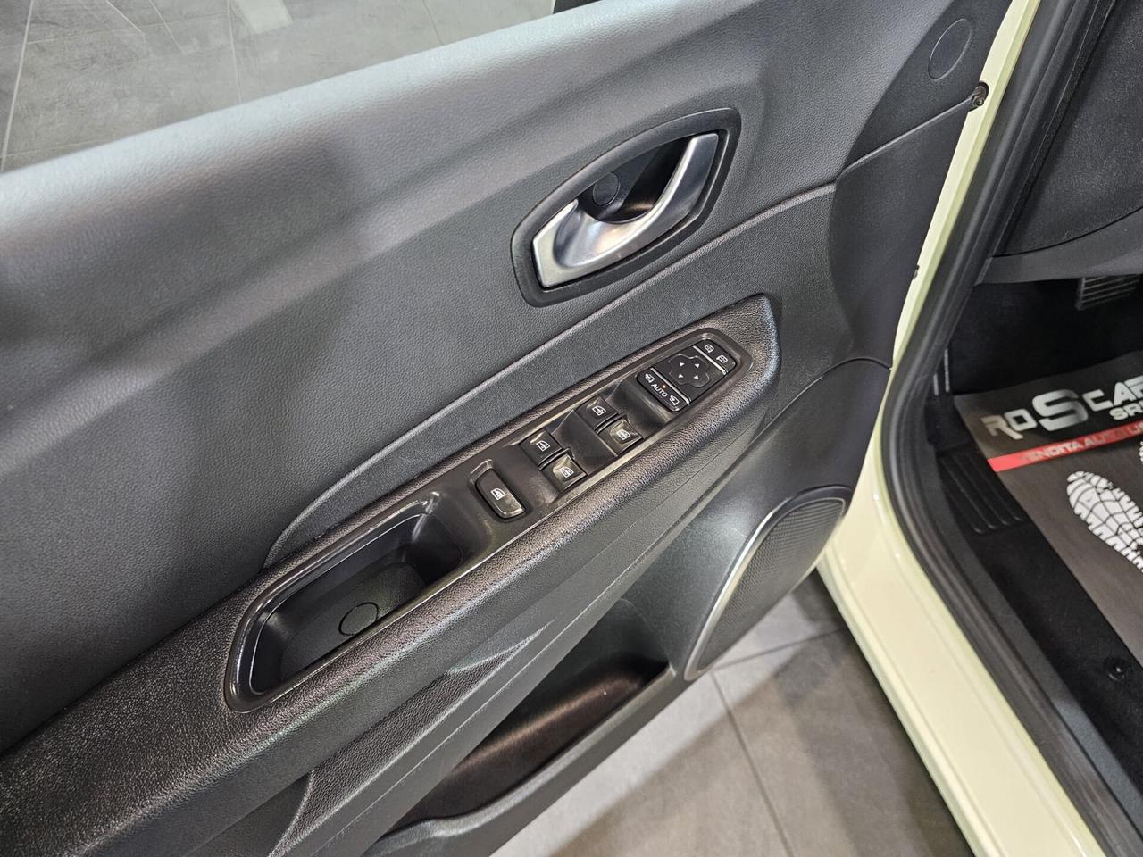 Renault Captur 1.5 dCi 90 CV EDC Energy Intens
