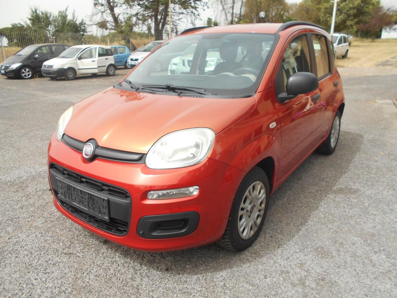 Fiat Panda 1.2 Lounge 5 POSTI NEOPATENTATI