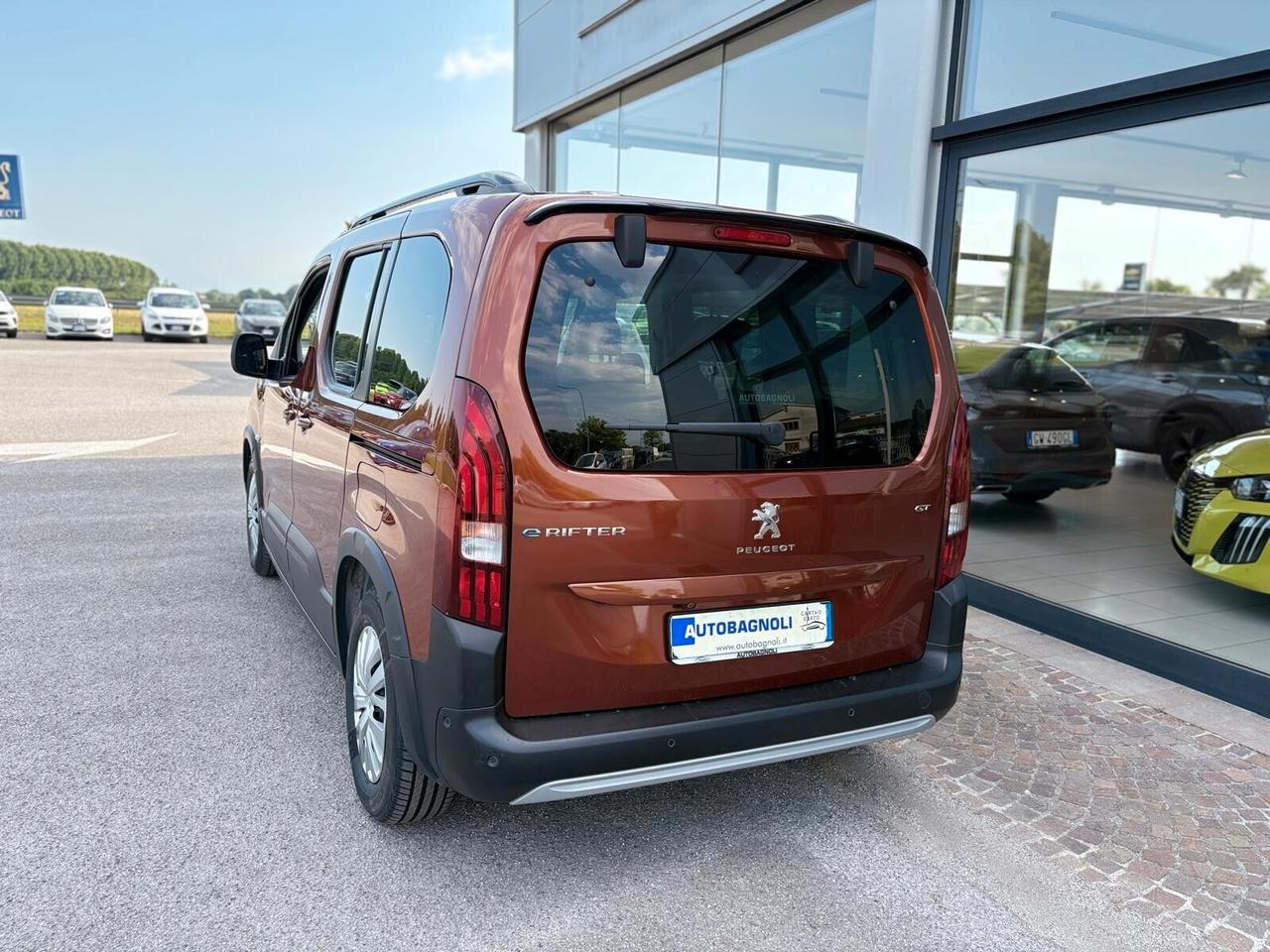 Peugeot Rifter GT motore elettrico 136 CV 50 kWh SPOTICAR
