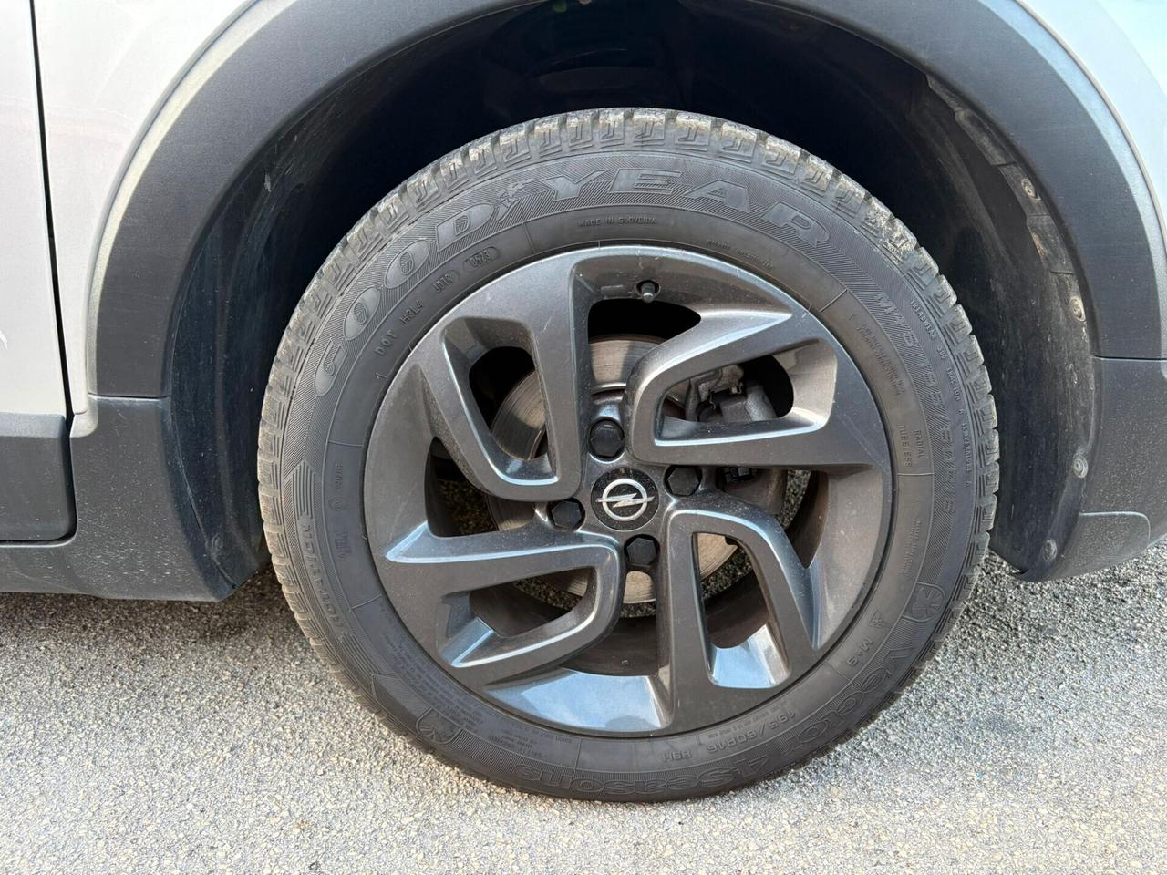 Opel Crossland X 1.2i 120 Anniversary EURO6