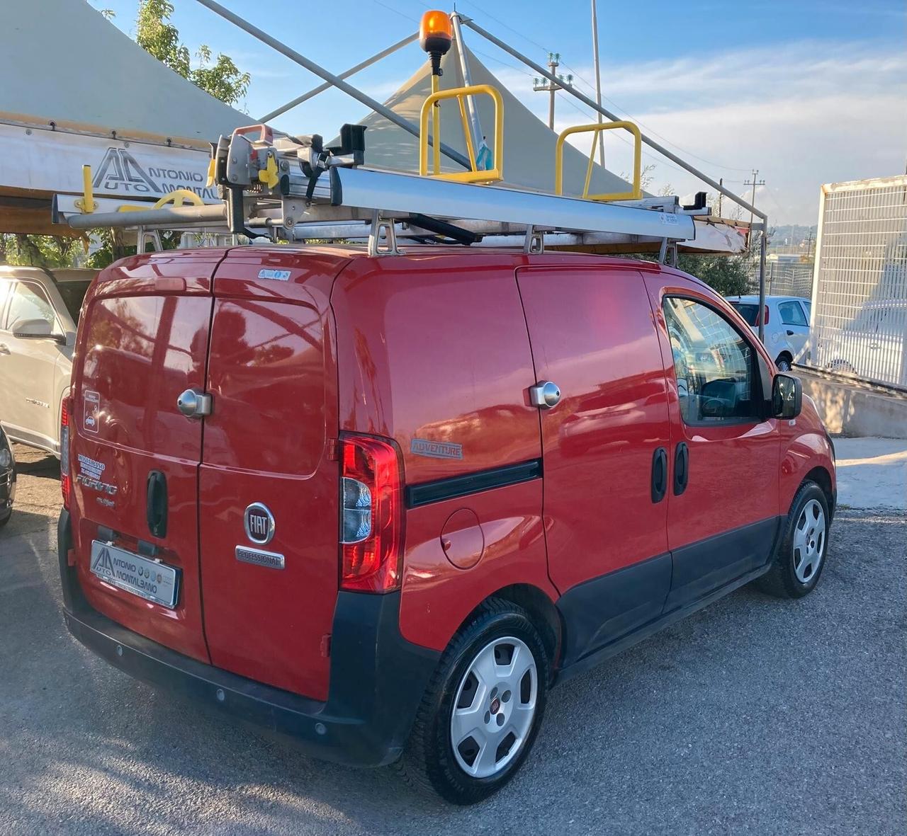 Fiat Fiorino 1.3 MJT 95CV Cargo Adventure Attrezzato