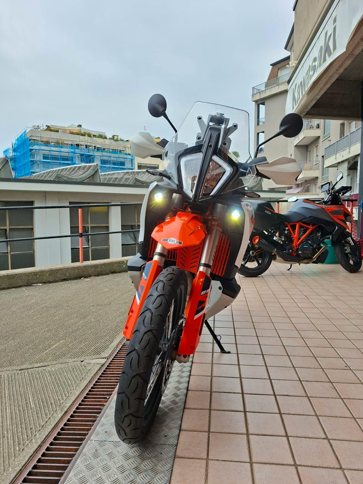 Ktm 890 Adventure R my23"