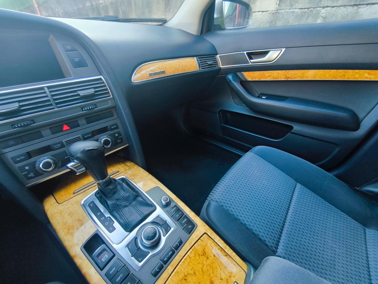 AUDI A6 3,0 TDI QUATTRO STATION WAGON -AUTOMATICA