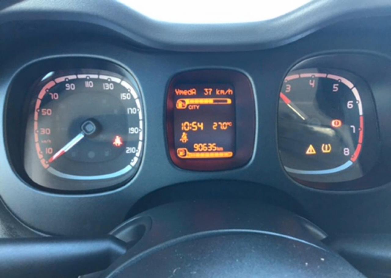 Fiat Panda Hybrid city life