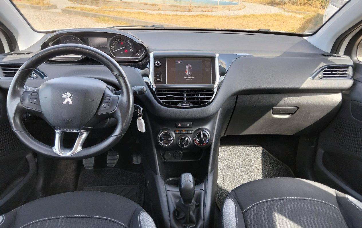 Peugeot 208 5 Porte 208 5p 1.6 bluehdi Active 75cv