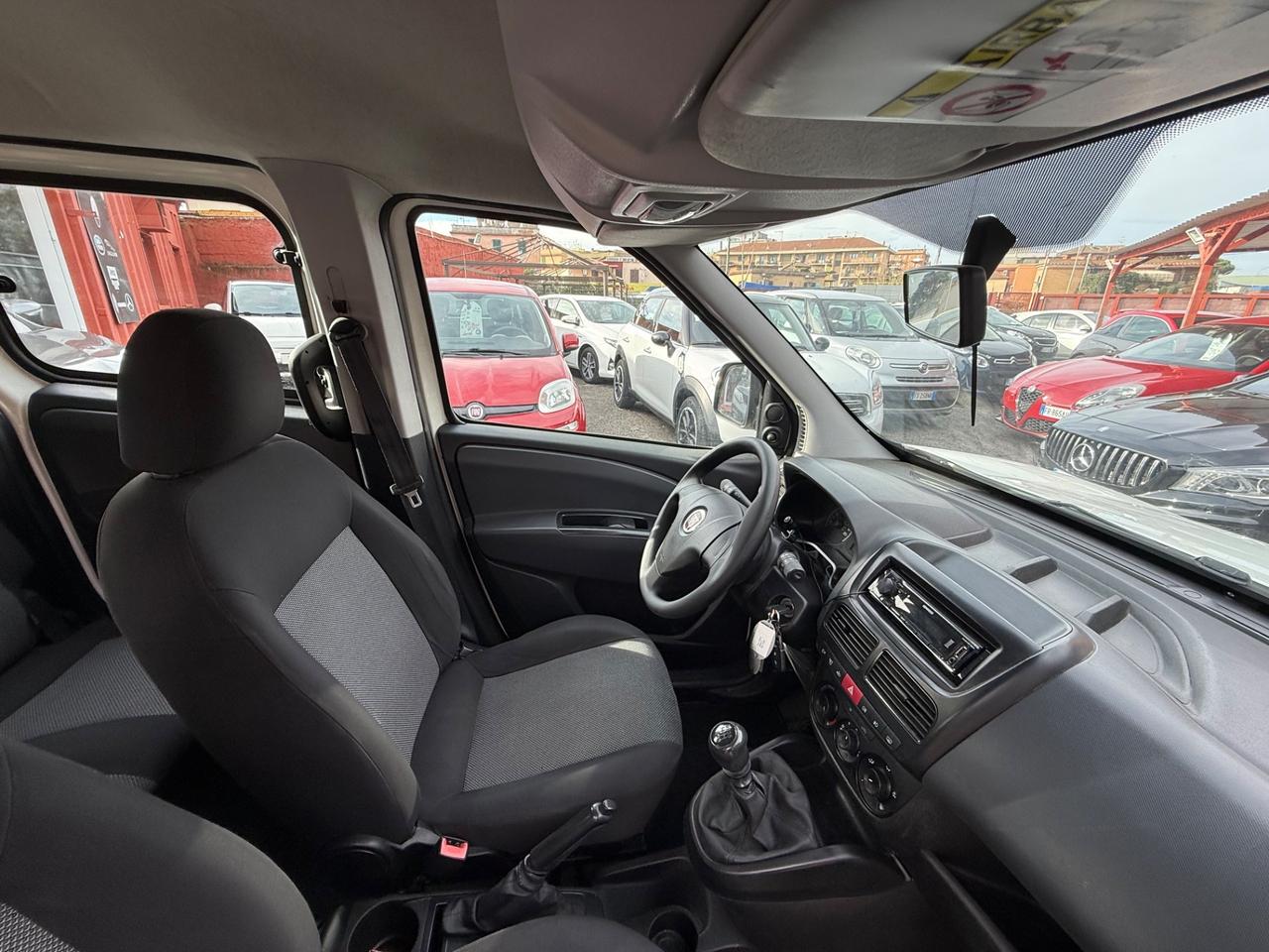 Doblò 1.6 MJT /( 80 mila ) UNIPRO/RATE/5 POSTI/PERMUTE