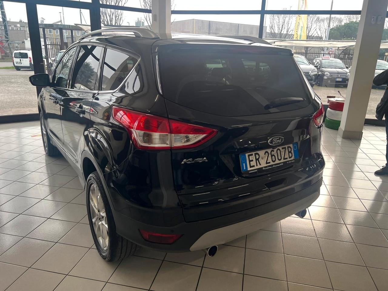 Ford Kuga 2.0 TDCI 140 CV 4WD Titanium