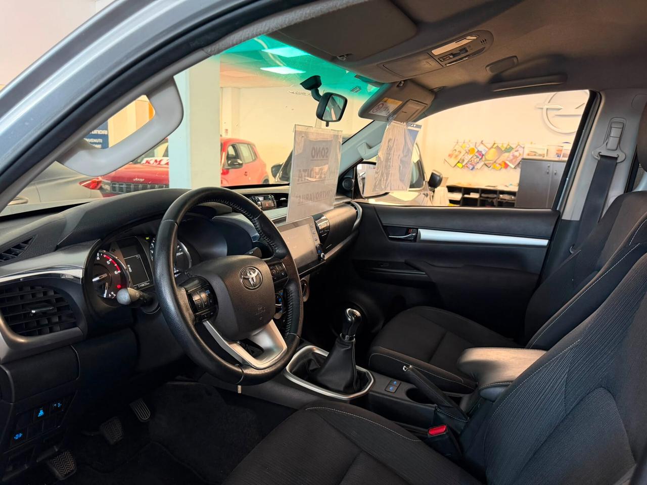 Toyota Hilux 2.4 D-4D 4WD 4 porte Double Cab Executive