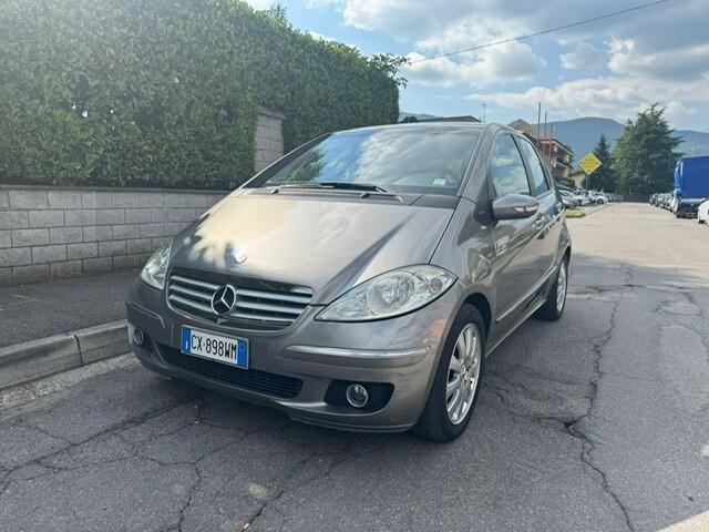 MERCEDES Classe A (W/C169) A 200 Classic
