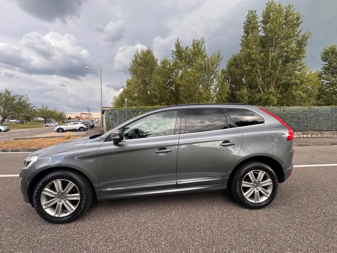 Volvo XC 60 XC60 D4 AWD Geartronic Kinetic