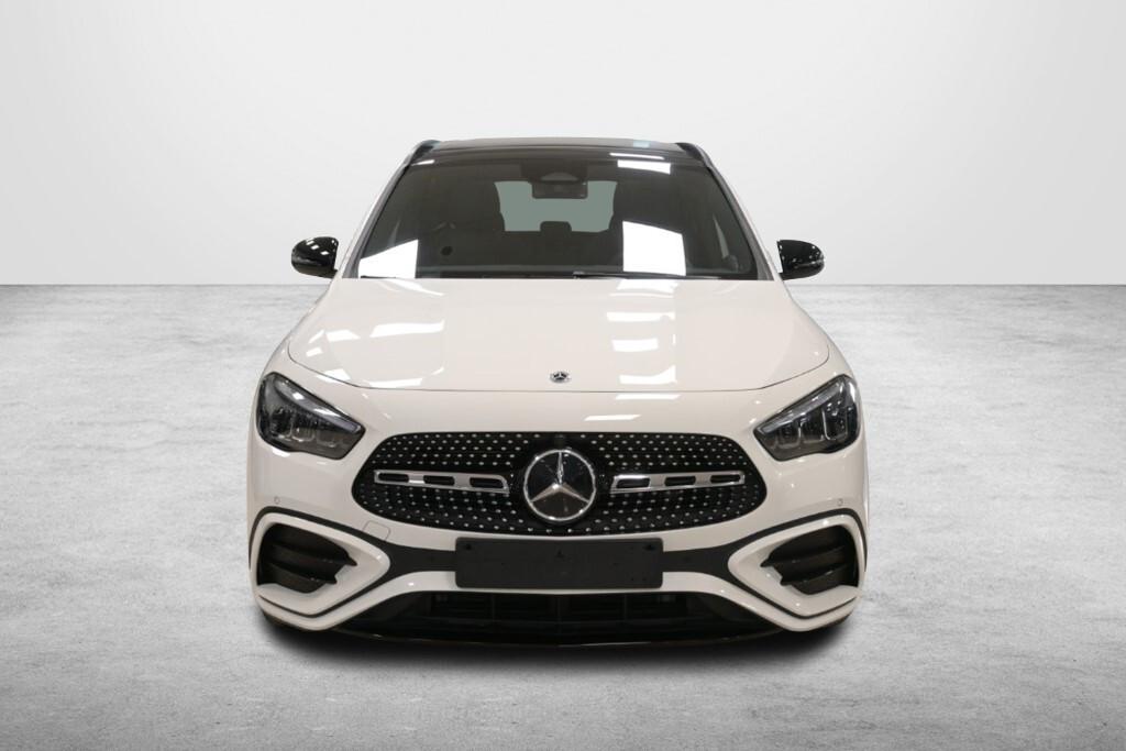 MERCEDES GLA 180D 116CV AMG LINE