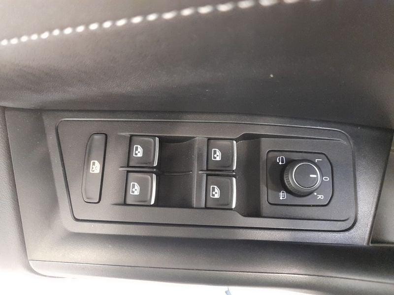 Volkswagen T-Roc 2.0 TDI SCR R-Line DSG