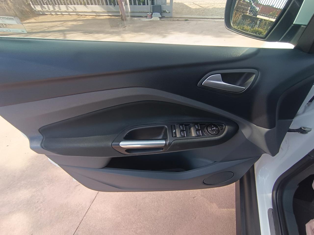 Ford C-Max 1.6 TDCi 115CV Titanium