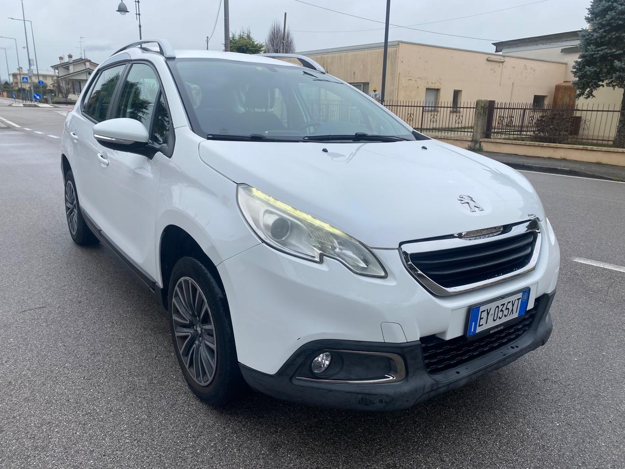 Peugeot 2008 PureTech 82 Active