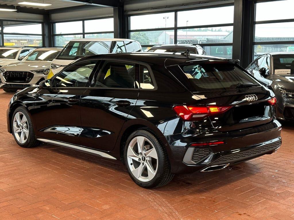 AUDI A3 2.0 TDI AUT S.B S LINE VARIE