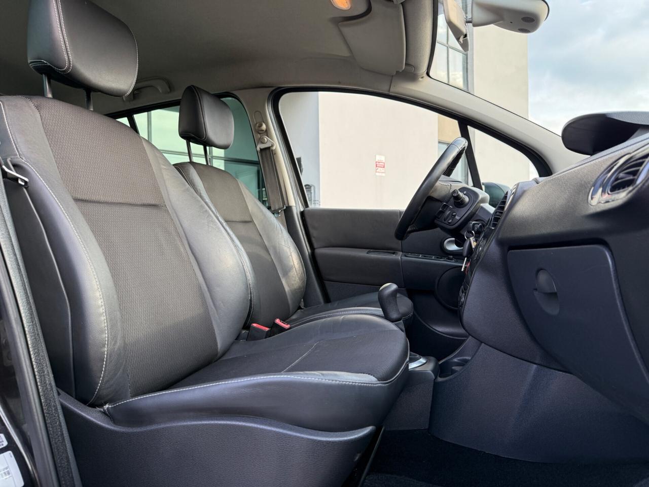 Renault Modus 1.2 b.|NEOPATENTATI