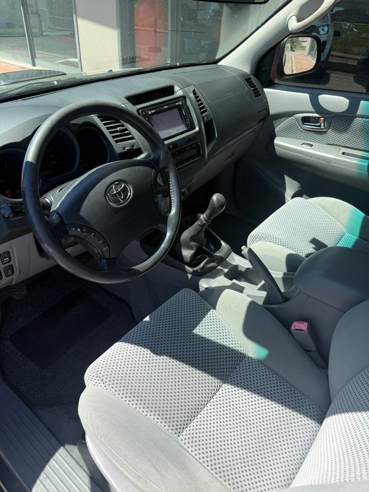 Toyota Hilux 3.0 D-4D HARDTOP+VASCA my10"