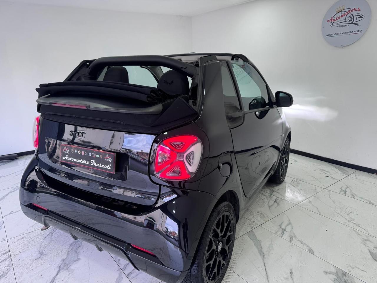 Smart ForTwo 71 cv-AUTOMATICA-CABRIO-2019