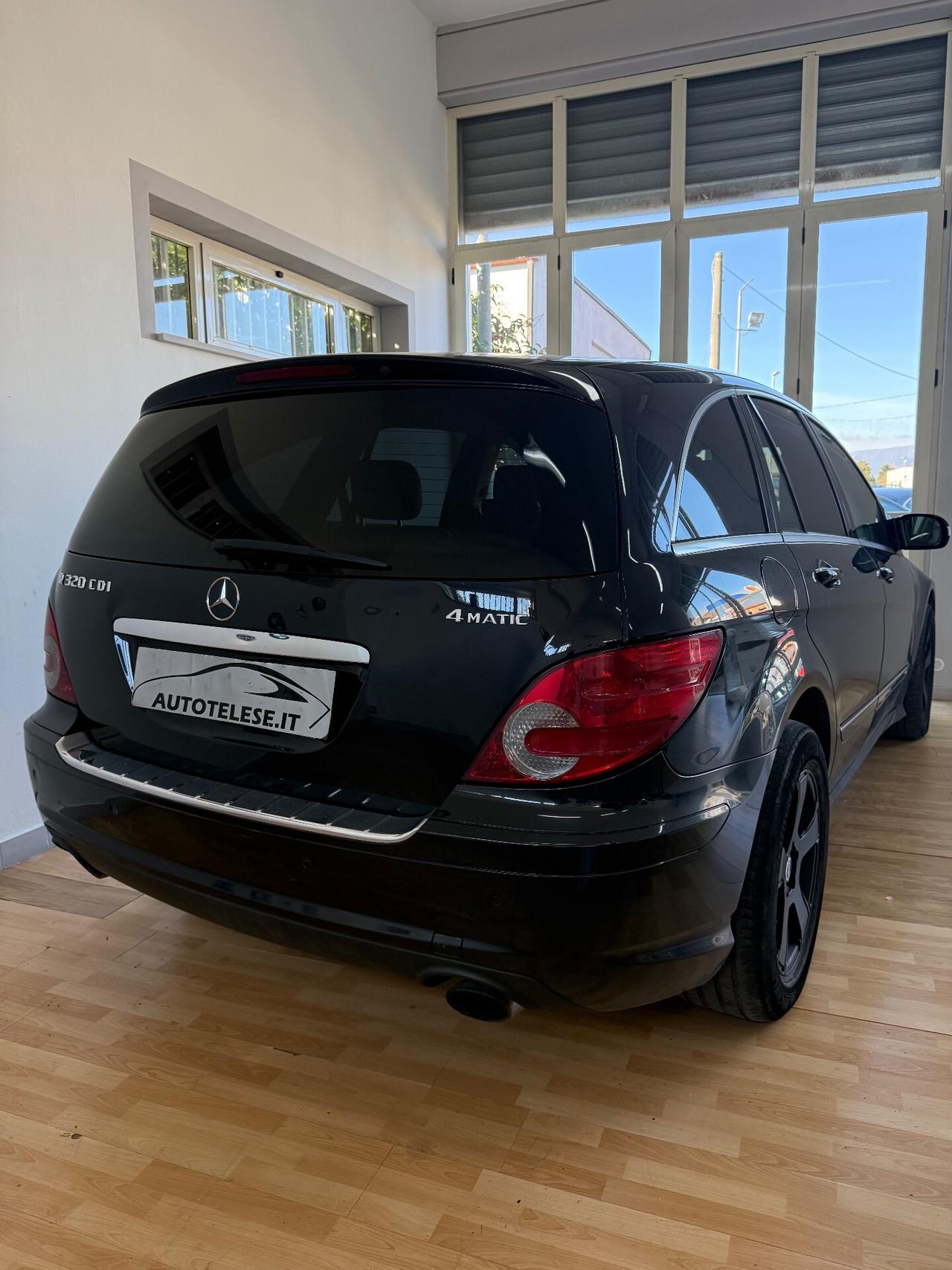 Mercedes-benz R 320 300 CDI cat Chrome Lunga