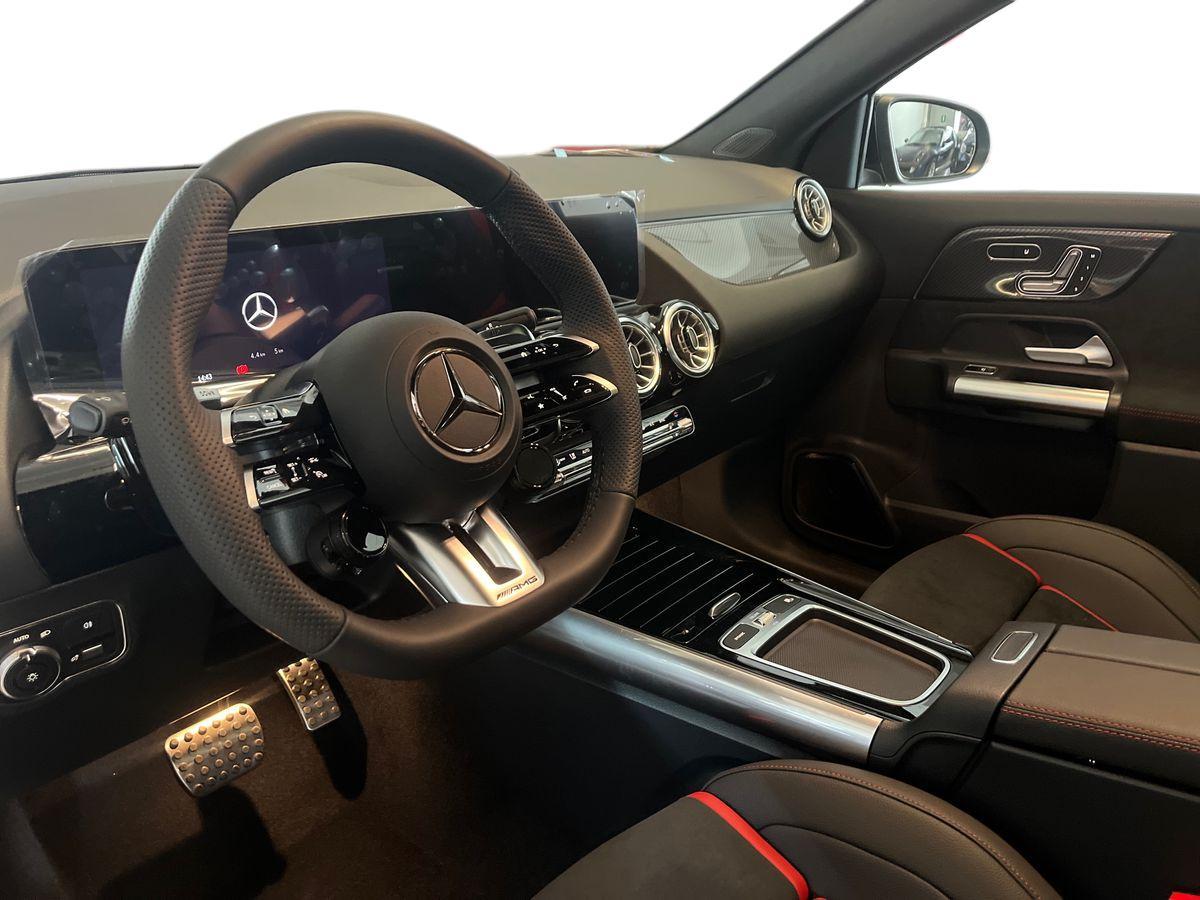 Mercedes-Benz Mercedes-AMG GLA 35 4MATIC