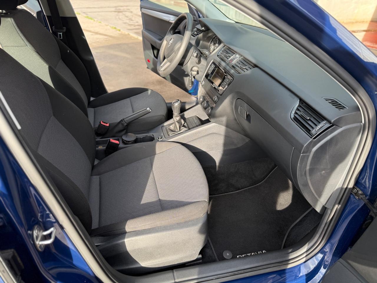 Skoda Octavia 1.6 Tdi Active 90cv