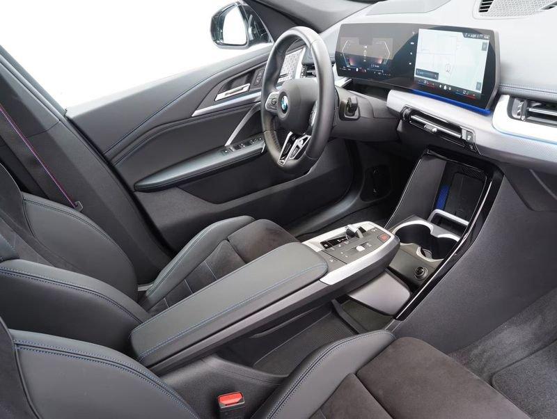 BMW X1 X1 xDrive 23i Msport PRO Camera 360° Black Pack 19"