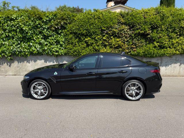ALFA ROMEO Giulia 2.9 V6 Bi-Turbo AT8 Quadrifoglio