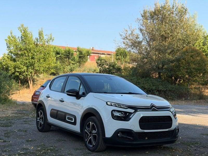 Citroën C3 C3 1.2 Shine Pack s&s 110cv BICOLORE "retrocamera" +GPL