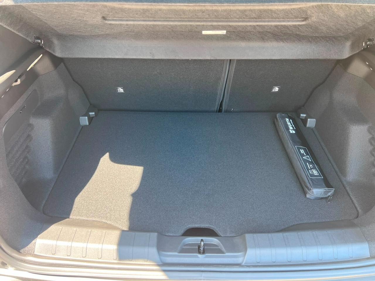 Jeep Avenger 1.2 Turbo 110 CV e-Hybrid Altitude