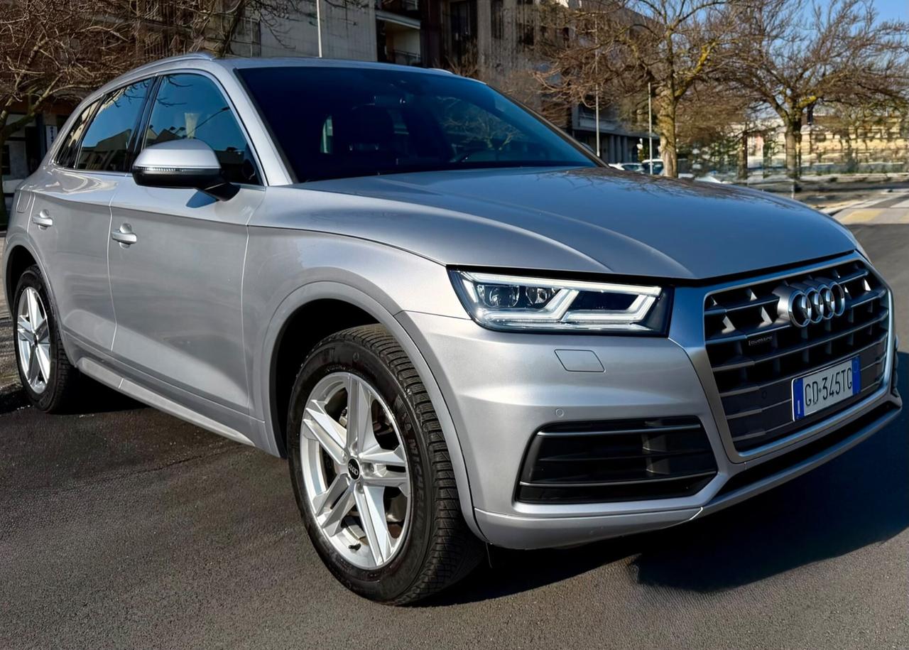 Audi Q5 40 2.0 Tdi quattro mhev 204CV S line