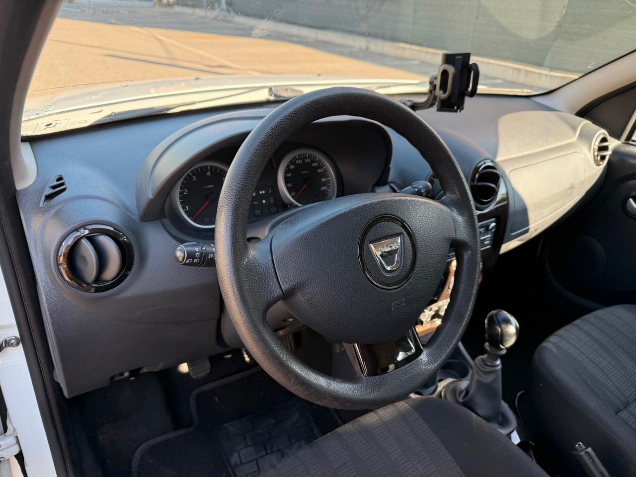 Dacia Duster 1.5 dci 4x4 - 12 MESI DI GARANZIA -